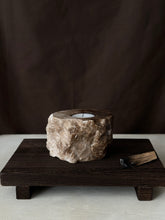 Load image into Gallery viewer, Chocolate Banded Crystal Raw Cut Onyx Tealight Candle Holder #4