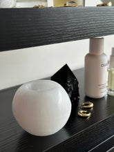 Load image into Gallery viewer, Selenite Polished Crystal Candle Holder