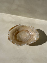 Load image into Gallery viewer, Onyx Deep Dish - Raw cut #1 - Little Quartz Co Crystals