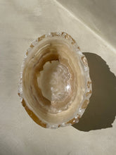 Load image into Gallery viewer, Onyx Deep Dish - Raw cut #1 - Little Quartz Co Crystals