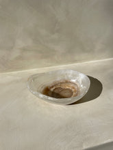 Load image into Gallery viewer, Onyx Deep Dish- Raw cut #4 - Little Quartz Co Crystals