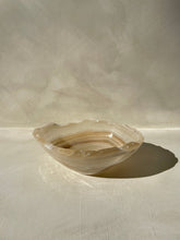 Load image into Gallery viewer, Onyx Deep Dish- Raw cut #7 - Little Quartz Co Crystals