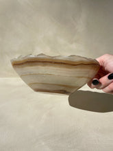 Load image into Gallery viewer, Onyx Deep Dish- Raw cut #8 - Little Quartz Co Crystals