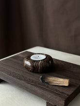 Load image into Gallery viewer, Chocolate Banded Crystal Onyx Tealight Candle Holder #3
