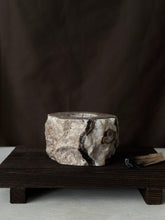Load image into Gallery viewer, Chocolate Banded Crystal Raw Cut Onyx Tealight Candle Holder #6
